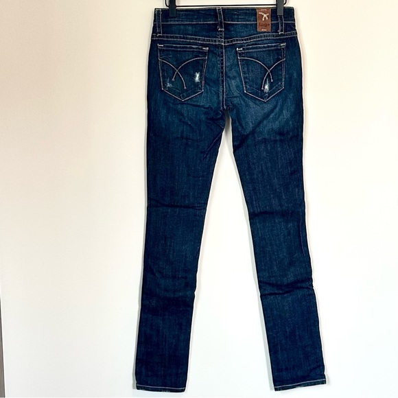 Tag Women's Distressed Dark Blue Chelsea Skinny Jeans - Size: 26 - Picture 7 of 7